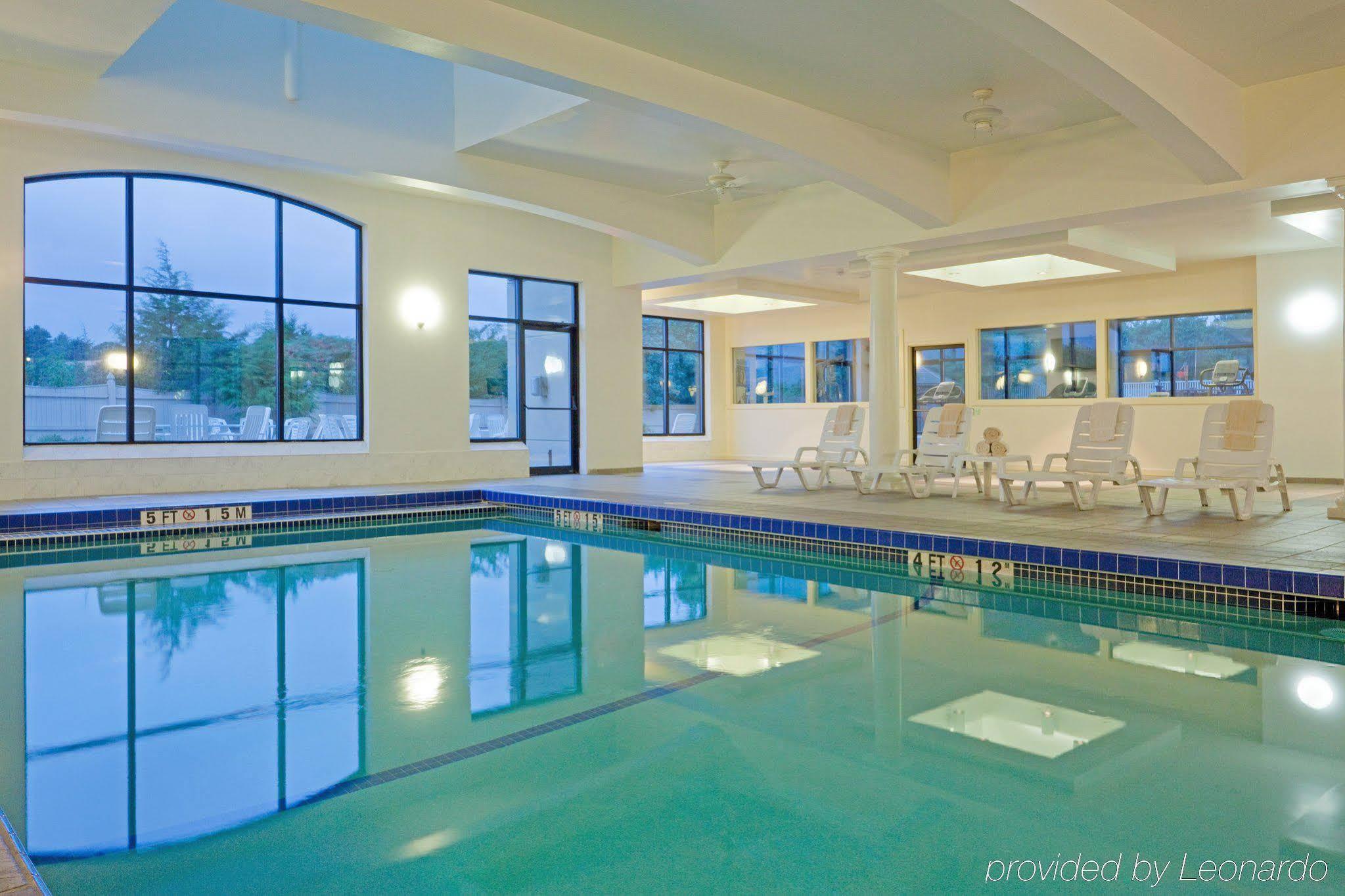 Holiday Inn Boston - Dedham Hotel & Conference Center By Ihg Εξωτερικό φωτογραφία