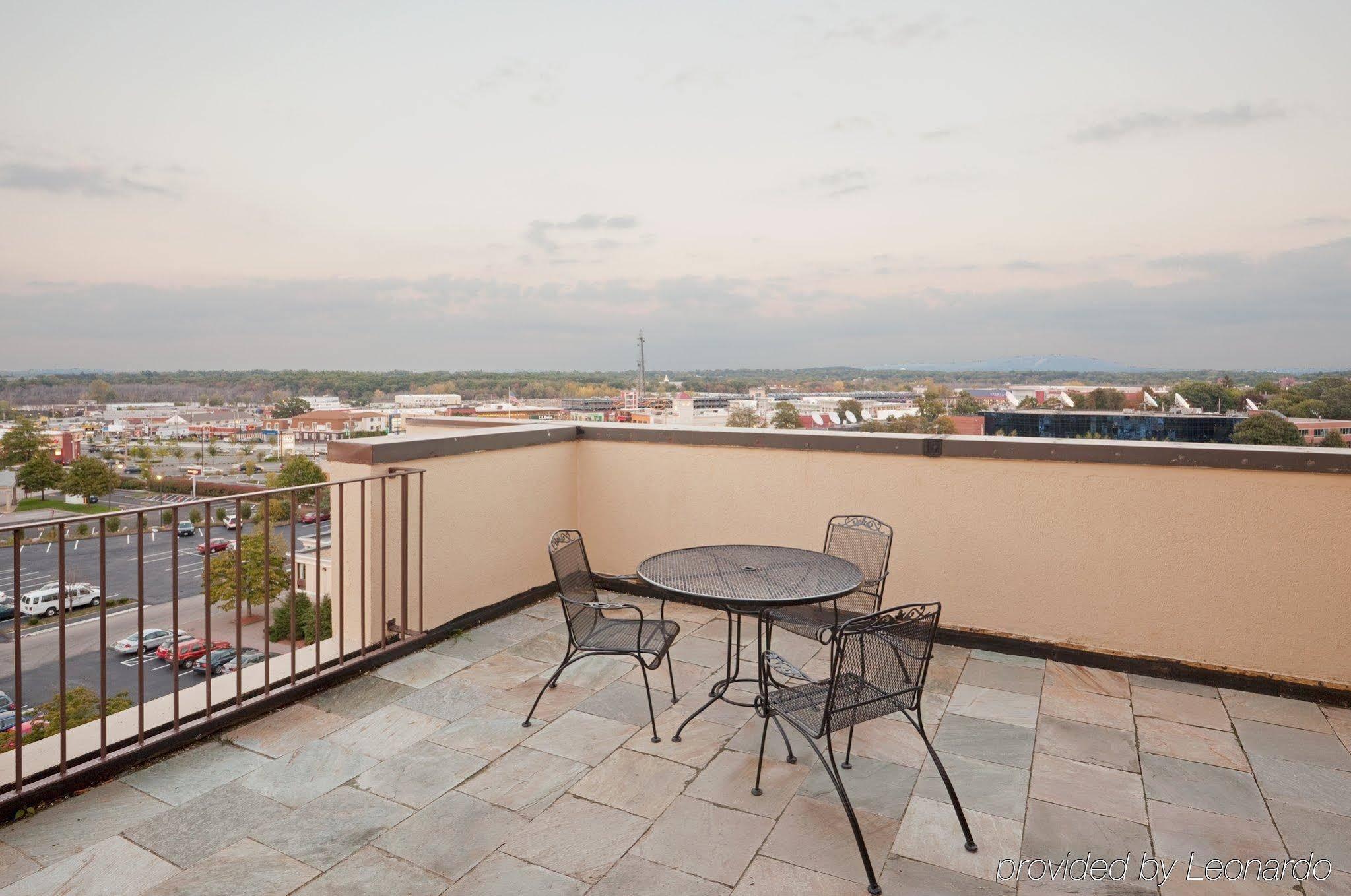 Holiday Inn Boston - Dedham Hotel & Conference Center By Ihg Εξωτερικό φωτογραφία