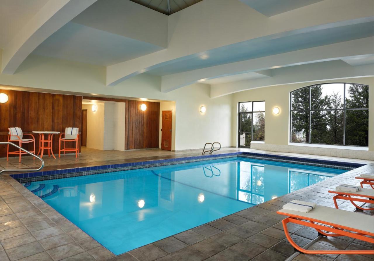 Holiday Inn Boston - Dedham Hotel & Conference Center By Ihg Εξωτερικό φωτογραφία