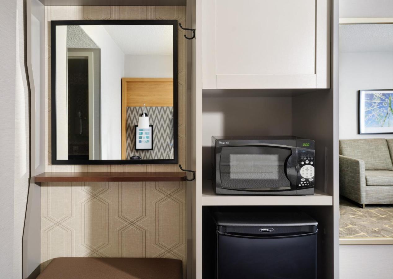 Holiday Inn Boston - Dedham Hotel & Conference Center By Ihg Εξωτερικό φωτογραφία