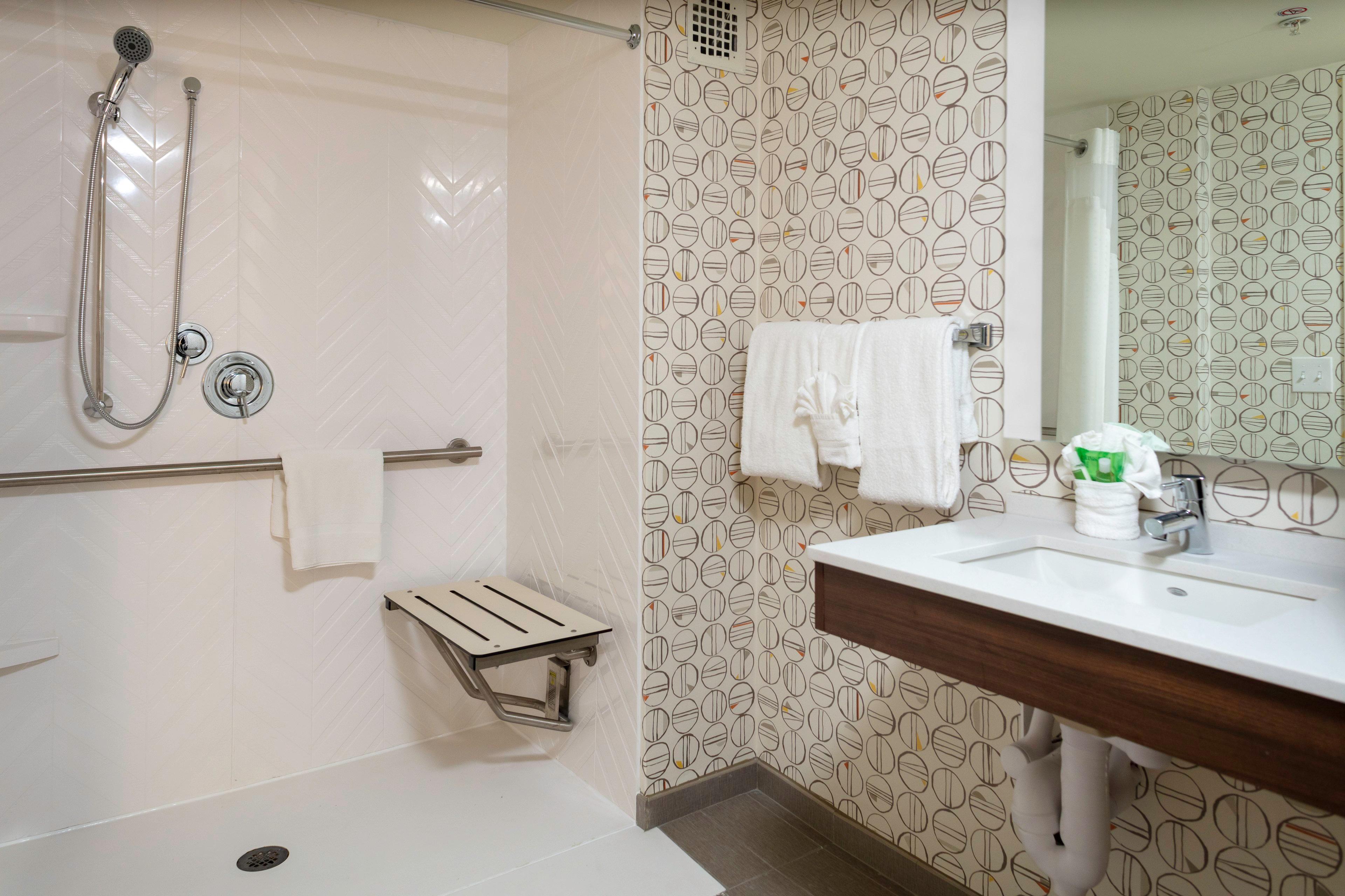 Holiday Inn Boston - Dedham Hotel & Conference Center By Ihg Εξωτερικό φωτογραφία