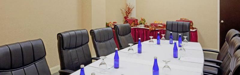 Holiday Inn Boston - Dedham Hotel & Conference Center By Ihg Εξωτερικό φωτογραφία